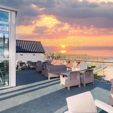 Villa Vis A Vis Trzęsacz Buitenkant foto