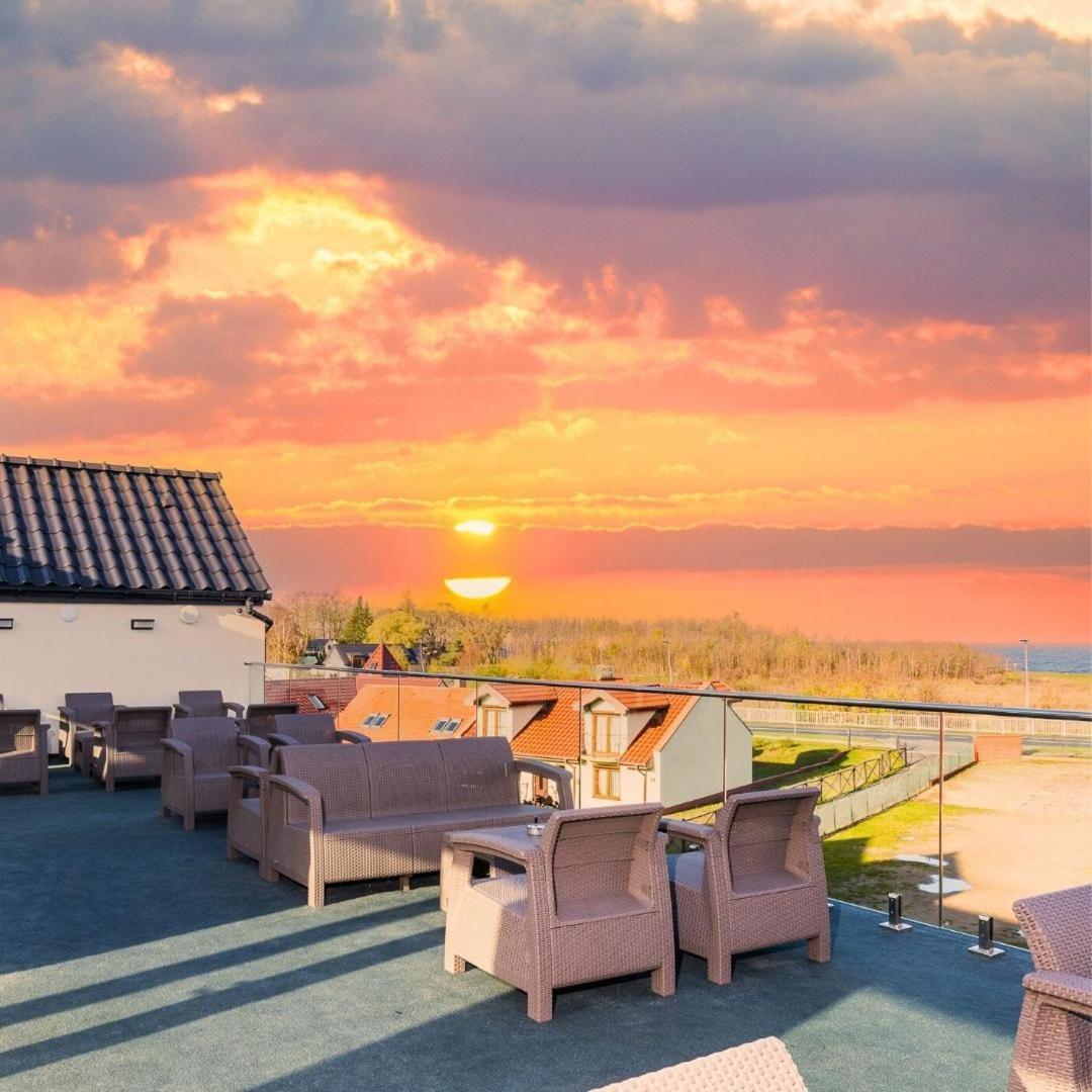 Villa Vis A Vis Trzęsacz Buitenkant foto